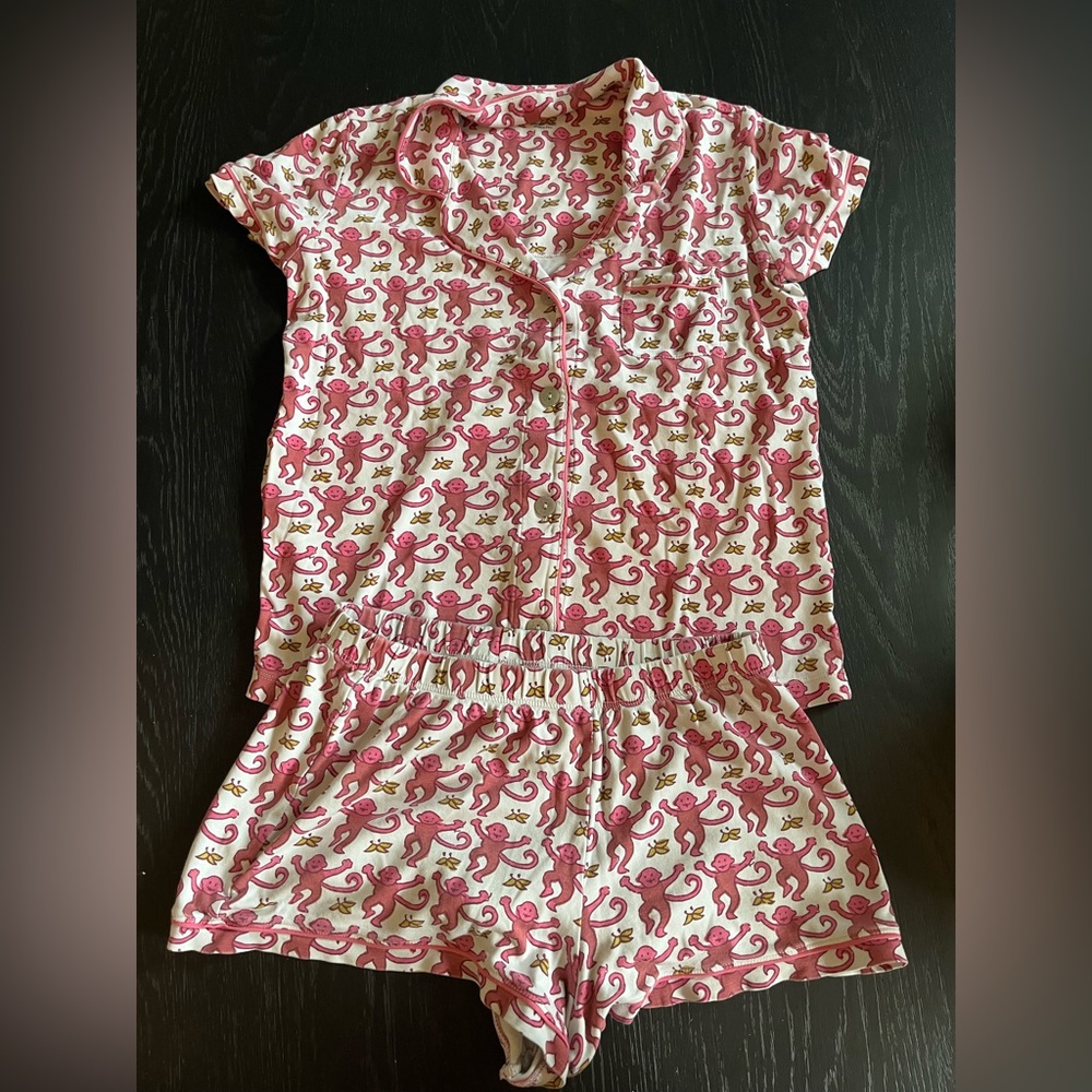 Roller Rabbit pink monkey short pajamas size XS never worn